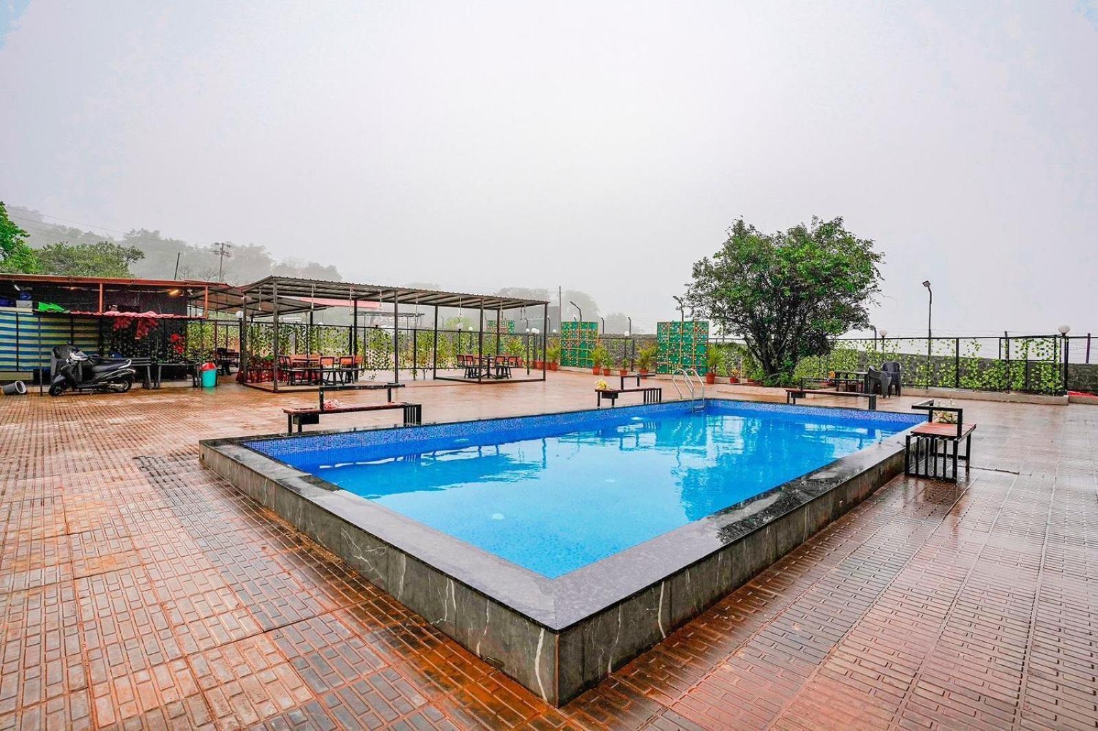 The Jalsa Resort ロナバラ エクステリア 写真