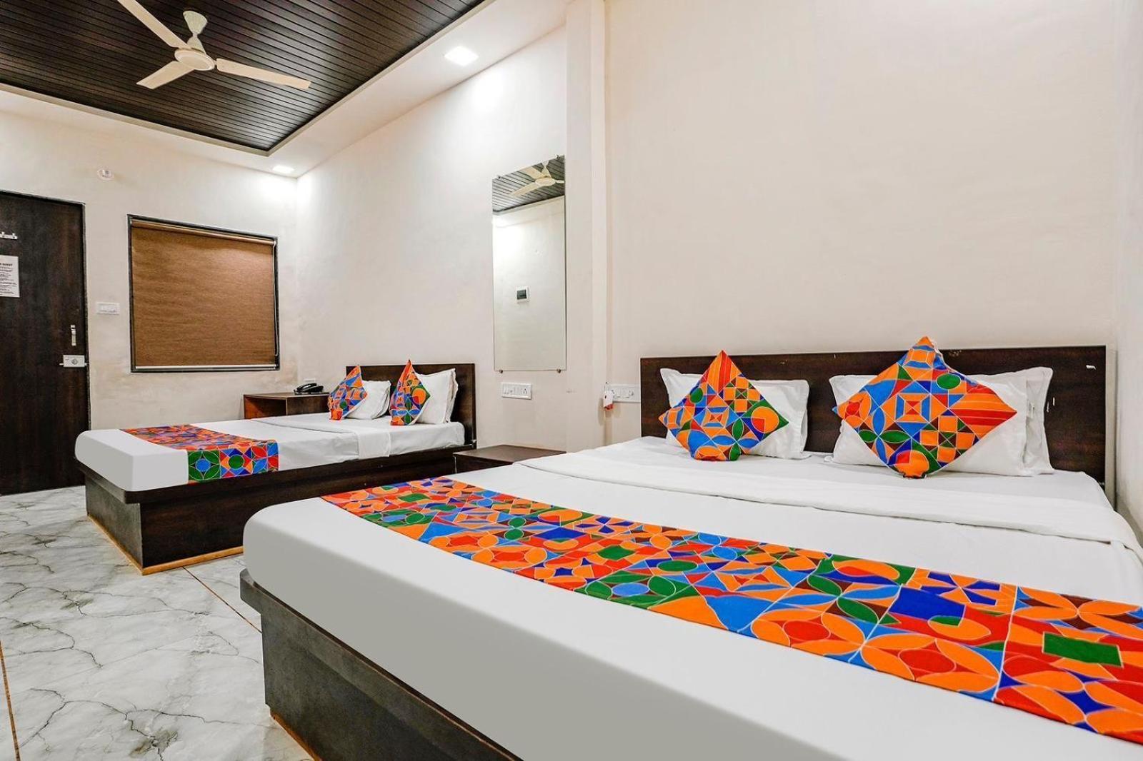 The Jalsa Resort ロナバラ エクステリア 写真